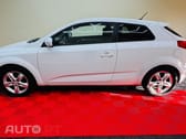 Kia Ceed S Coupé 1.4 CVVT EX ISG