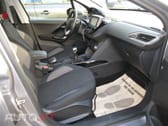 Peugeot 2008 1.2 PureTech Signature