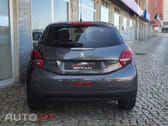 Peugeot 208 1.2 PureTech Style
