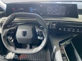 Peugeot E-5008 Allure I.V.A DEDUTIVEL 