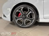 Ford Fiesta 1.6 EcoBoost ST200