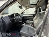 Mitsubishi Outlander 2.0 PHEV Intense Navi