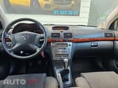 Toyota Avensis 2.0 D-4D Sol