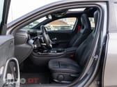 Mercedes-Benz A 35 AMG 4Matic Speedshift DCT 7G