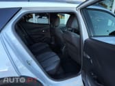 Peugeot 2008 1.2 Hybrid Allure e-DCS6