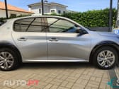 Peugeot E-208 Style