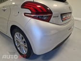 Peugeot 208 1.2 STYLE