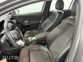 Mercedes-Benz A 200 Outro