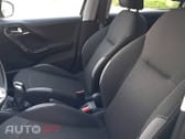 Peugeot 208 1.6 BlueHDi Style