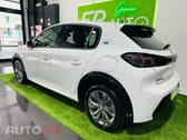 Peugeot E-208 50 kWh Style