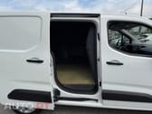 Toyota Proace 1.5D L1 Comfort - IVA DEDUTÍVEL