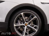 Porsche Taycan 4