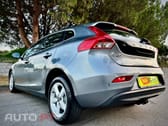 Volvo V40 D2