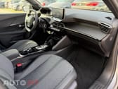 Peugeot 2008 1.2 Hybrid Allure e-DCS6