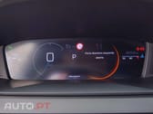 Peugeot 2008 1.2 Hybrid Allure e-DCS6