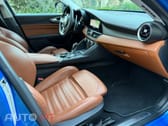 Alfa Romeo Giulia 2.0 Turbo 16V AT8-Q4 Veloce