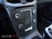 Volvo V40 Cross Country 1.6 D2 Momentum