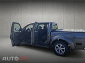 Nissan Navara 2.5 dCi CD SE AT 4WD
