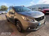Peugeot 2008 1.2 PureTech Style