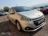 Peugeot 208 1.2 PureTech Signature