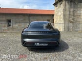 Porsche Taycan bateria Performance Plus