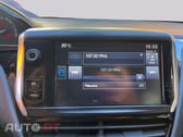 Peugeot 208  1.2 VTi Style