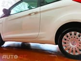 Ford KA 1.2 Titanium X
