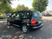 Volkswagen Touran 1.9 TDi Highline EC 7L