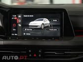 Volkswagen Golf 1.5 eTSI OPF DSG R-Line