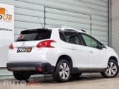 Peugeot 2008 1.2 PureTech Style