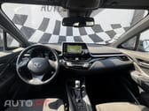 Toyota C-HR 1.8 Hybrid Square Collection