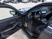 BMW 320 e Pack Desportivo M Auto