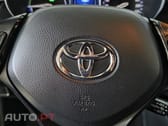 Toyota C-HR 1.8 Hybrid Square Collection