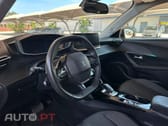 Peugeot 2008 1.2 PureTech Allure EAT8