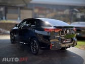 BMW iX2 eDrive20 Pack Desportivo M