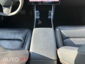 Tesla Model 3 Tração Traseira