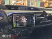 Toyota Hilux 2.4 D-4D 4WD CD Tracker
