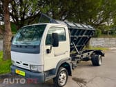 Nissan Cabstar Tribasculante