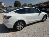 Tesla Model Y Long Range Dual Motor AWD