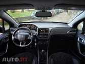 Peugeot 2008 1.2 PureTech Style