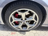 Ford Focus 2.0 EcoBoost ST c/ Pack Pele Desportiva