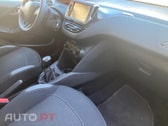 Peugeot 208 blue-hdi  1.6