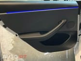 Tesla Model 3 Tração Traseira