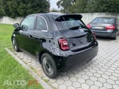 Fiat 500e Outro