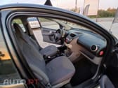 Peugeot 107 1.0 versão Motor Toyota