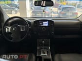 Nissan Navara 2.5 dCi CD LE Hi-Tech +P.Premium AT 4WD