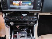 Jaguar XE 2.0 D AUTO 8 180 CV PRESTIGE COM EXTRAS
