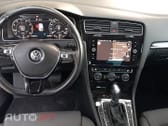 Volkswagen Golf 1.5 eTSI R-Line DSG