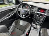 Volvo V60 2.0 D2 R-Design