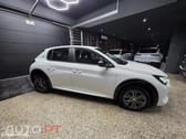 Peugeot E-208 50 kWh Style